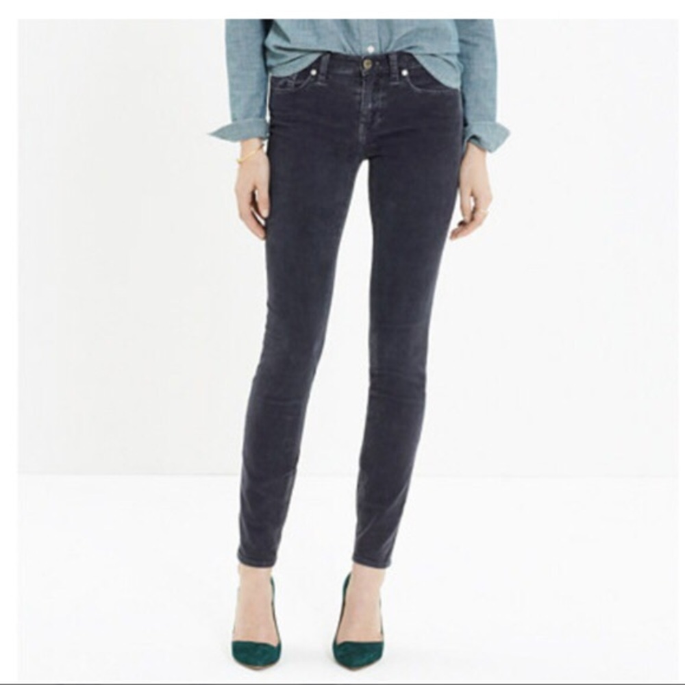 Skinny Skinny Cord in Midnight Blue Size 31x32